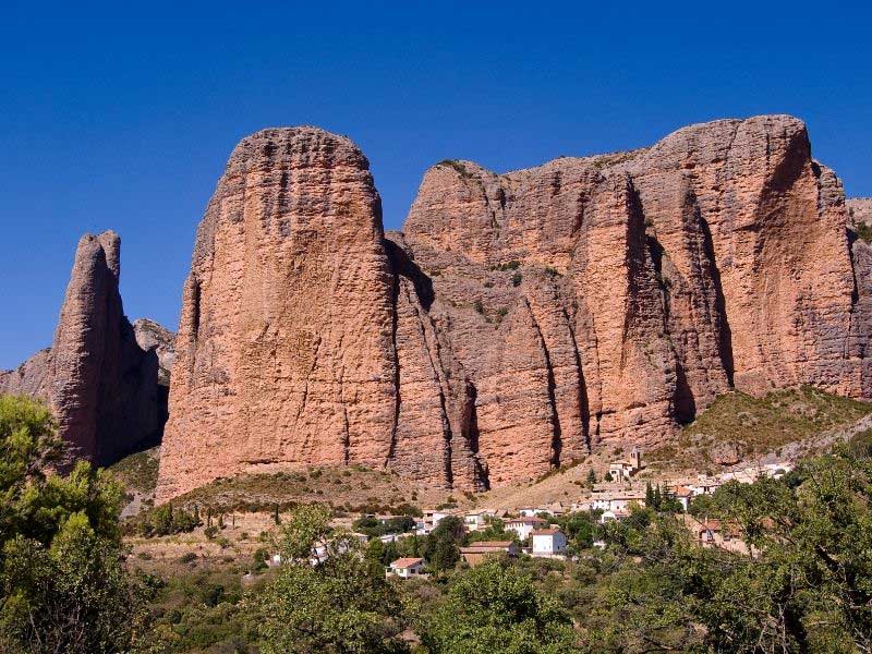 Mallos de Riglos